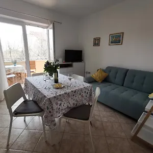 Zoanda Appartamento Premantura